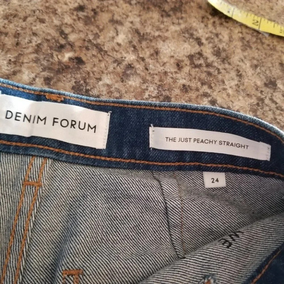 aritzia denim forum the just peachy straight - Picture 11 of 13